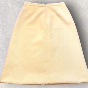 J. Crew Cream/Ivory Midi Pencil Stright Skirt Size 4 Office Wear